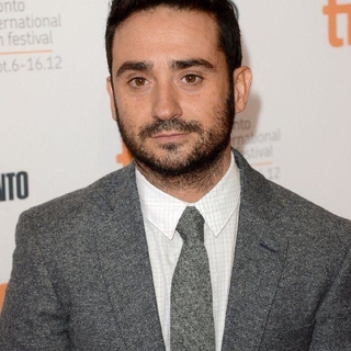 J.A. Bayona debutará en Hollywood con un guión de Eric Roth