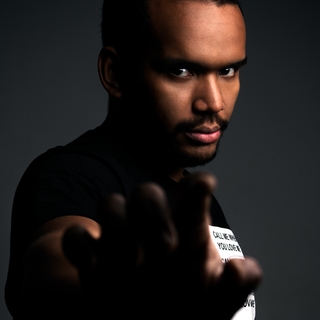 Edu Espiritusanto, fotógrafo de artistas, nos explica la importancia del book