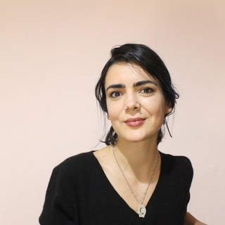 Entre telas: Cintia Iribarren nos cuenta todo sobre su trabajo como diseñadora de vestuario