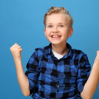 Casting niños con pie talla 31 para publicidad