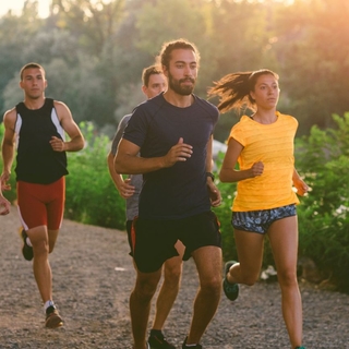 Casting runners hombres y mujeres de 18 a 35 años para spot de televisión