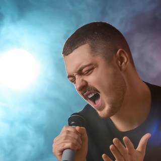 Casting actor cantante de 20 a 35 años para un musical de teatro