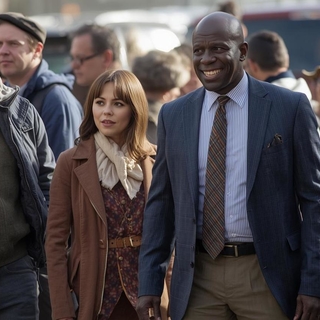 Casting hombres o mujeres de 35 a 55 años para figuración para campaña de una entidad social