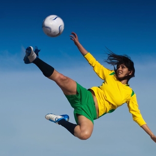 Casting jugadores/as de futbol latinoamericanos entre 18-35 años para publicidad