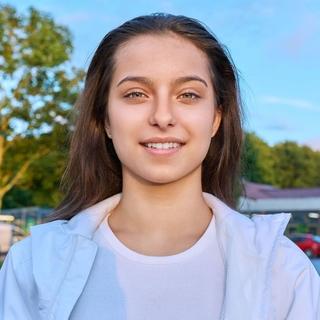 Casting actriz rusa de 14 a 16 años para próximo proyecto de ficción