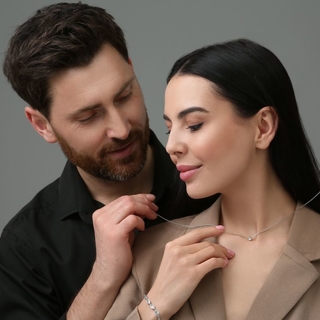 Casting modelo hombre o mujer entre 20 y 30 años para shootings profesionales