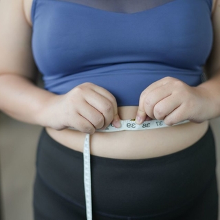 Casting hombre y mujer con sobre peso para video