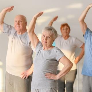 CASTING Hombres y mujeres entre 55 y 80 años PARA PUBLICIDAD