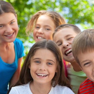 Casting niños y niñas de 0 a 18 años para agencia de representación