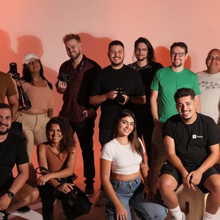 Urgen figurantes hombres y mujeres mayores de 18 años para vídeo publicitario en Barcelona