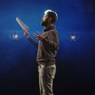 Casting actor entre 25 y 60 años para obra en importante teatro