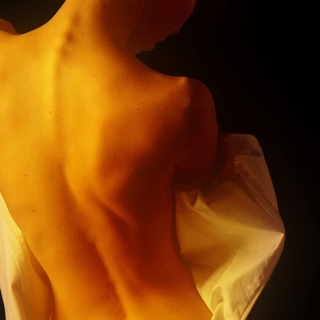 Casting actriz entre 18 y 35 años para cortometraje experimental con desnudez artística