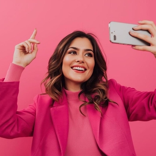 Casting mujeres entre 20 y 30 años para proyecto dirigido a redes sociales