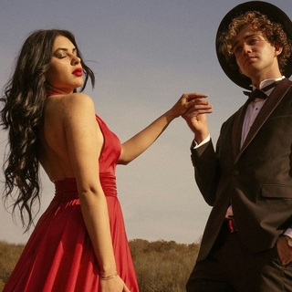 Casting modelo hombre y mujer de unos 30 años para campaña Online