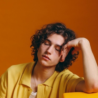 Casting hombre de 18 a 30 años para spot publicitario de marca de ropa