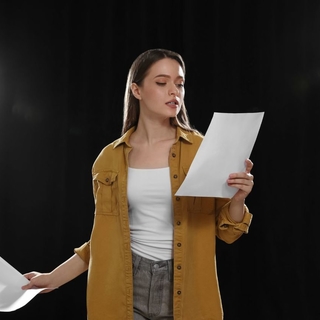 Casting actriz de 18 a 25 años para obra de teatro