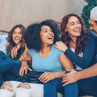 Casting actores y actrices de 17 a 45 años para agencia de representación