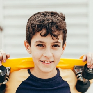 Casting niño actor cantante para largometraje