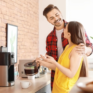 Casting mujer y hombre entre 25 y 40 años de edad para publicidad