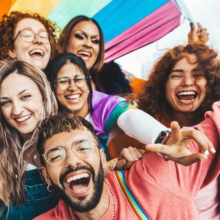 Casting hombres y mujeres entre 18 y 30 años para cortometraje