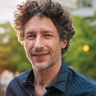 Casting actor de 30 a 60 años con similitud física a Simon Bolivar para rodaje