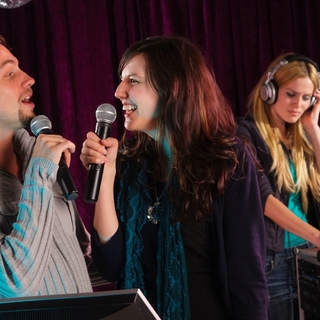 Casting actores bailarines y cantantes para musical de navidad en parque de atracciones