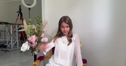 Chloe Renú