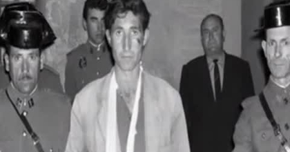 Vivir es fácil con los ojos cerrados